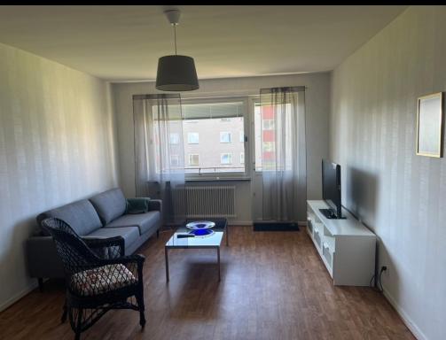 Lägenhet 2 rum & kök i töreboda - Housity