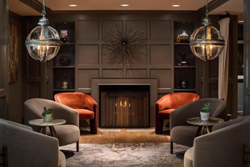 Ambassador Hotel Oklahoma City, Autograph Collection - Hizvo