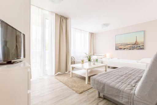 Fully Equipped Apartments with Balcony - Housity