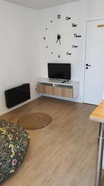 So Green Stud - Housity