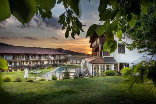 Hotel Lindenwirt - Housity