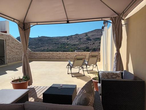 Vivelorural Buena Vista House, El Madroñal - Housity