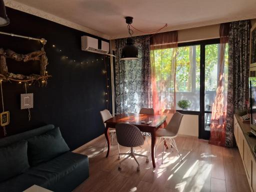 Homey art apartment next to Drujba lake Metro stations and bul.Tsarigradsko Shose - Housity