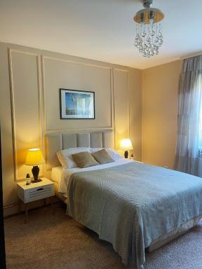M2 Suite by Central Park - Housity
