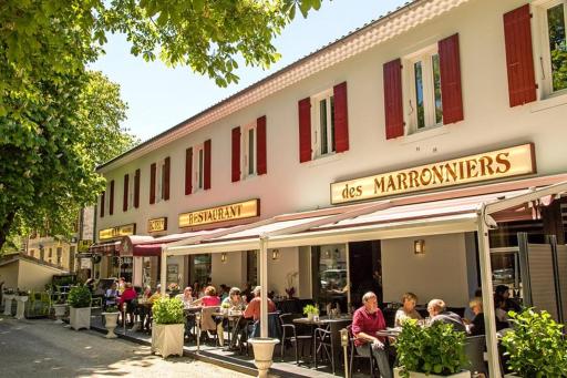 HOTEL LES MARRONNIERS - Housity