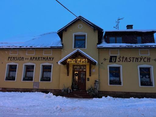 Rodinné apartmány U Šťastných - Housity