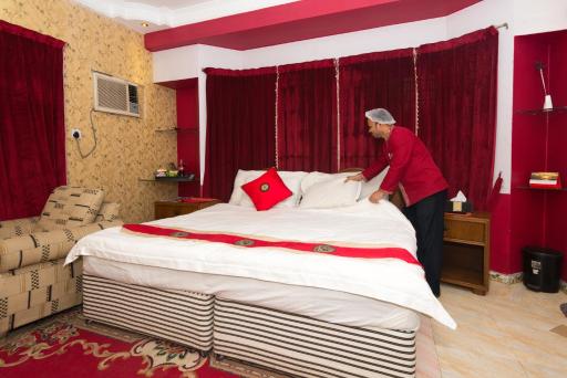 Babylon Hotel & Serviced Apartment - Housity