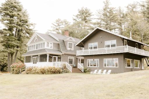 Snowvillage Inn - Housity