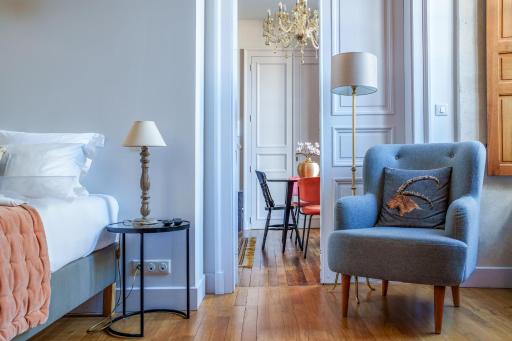 Appartement raffiné vue cathédrale, jardin, wifi - Housity