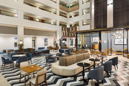 Sheraton Suites Chicago O'Hare - Housity
