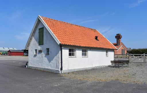 Stunning Home In Tomelilla With Wifi - Housity