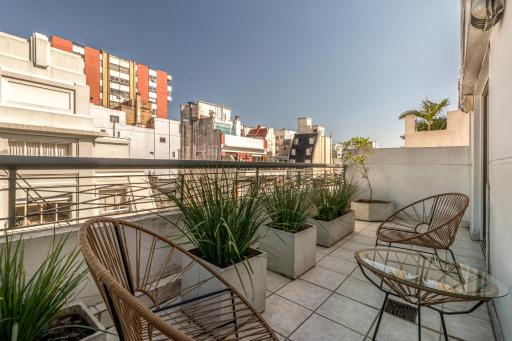 Up Viamonte Hotel - Housity