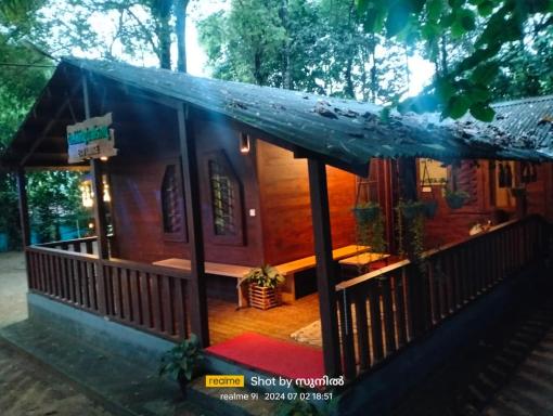 TREKKING TRAILS ECO STAY - Housity