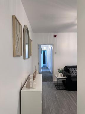 Granada Apartments Derby Road - Housity