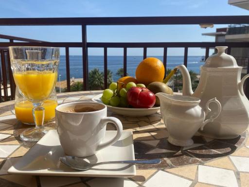 Precioso apartamento junto al mar - Housity
