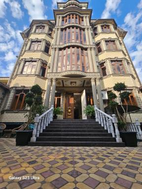 Hotel Sharq - Housity