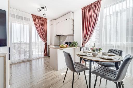 ARI Pink & Turquoise - AFI Mall High-end Apartments - Housity