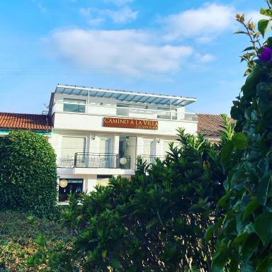 Camino A La Villa Cucaita Hotel - Housity