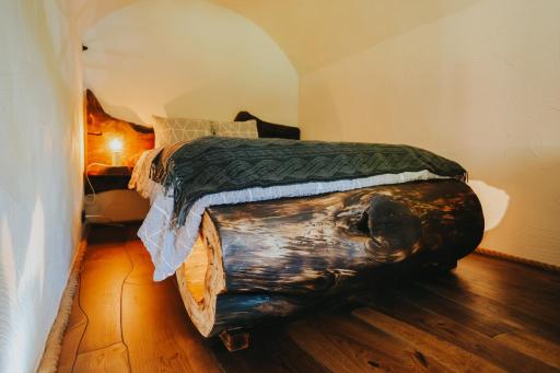 Hobbit house - Housity