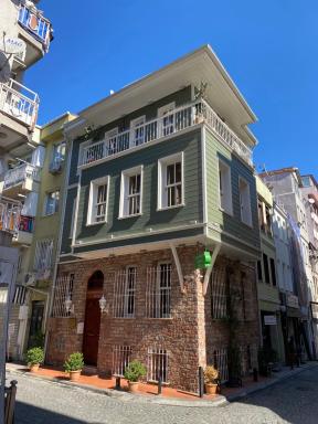 Bosphorus Bridge - Housity