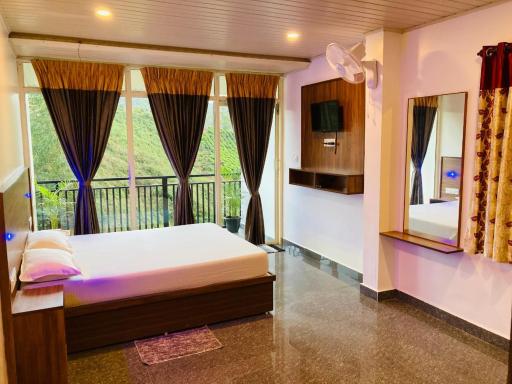 CARMEL HOME STAY - Housity