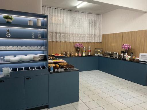 Hotel Ferrari - Housity
