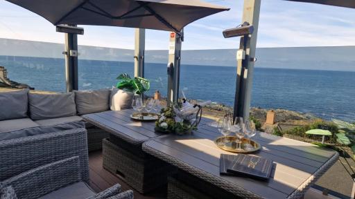 Mount Stewart Hotel - Housity