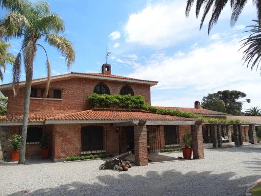 La Baguala - Housity
