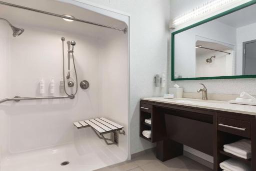 Home2Suites by Hilton Florence - Housity