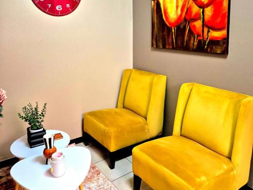 URlyfstyle Cottage 10km from OR Tambo Int Airport - Housity