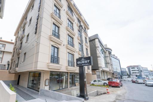 Guest Suites - Housity