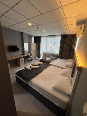 ÖZTÜRKS HOTEL - Housity