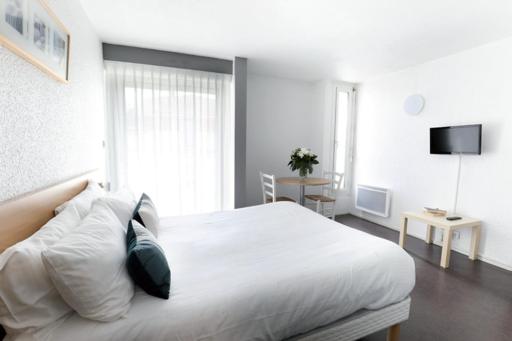 Hotel Thermes Les Ecureuils-Dax - Housity