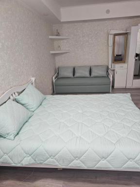 White apartament - Housity
