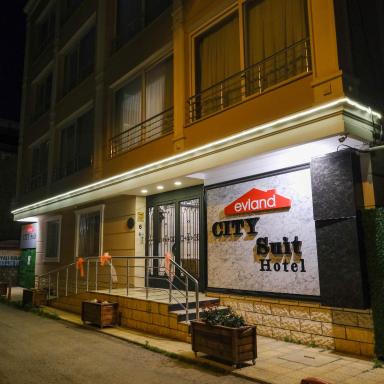 EVLAND CiTY SUiT - Housity