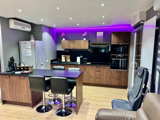 ATELIER DES REVES - au coeur de Besancon - 88 m2 - Housity