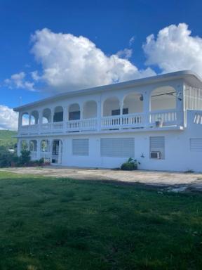 Montecielo-Mountain View Escape 20 minutes to Airport - Housity
