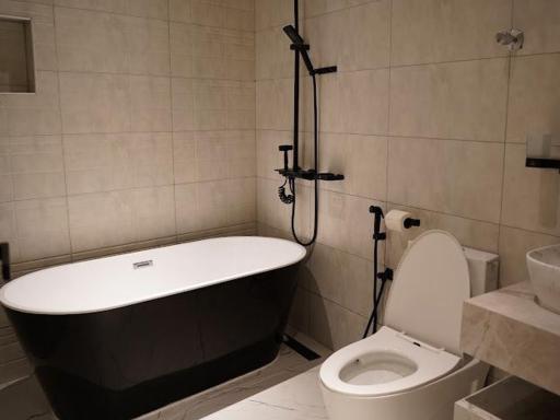 Lavenue RestHouse - Housity