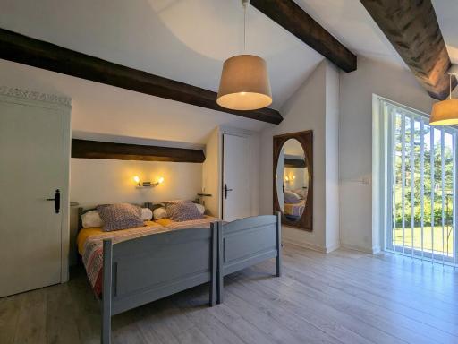 Gîte Nature au Chambon-sur-Lignon: Terrasse, Wifi, Proche Activités et Commerces - FR-1-582-137 - Housity
