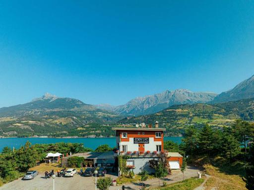 Logis Hotel Eden Lac - Housity