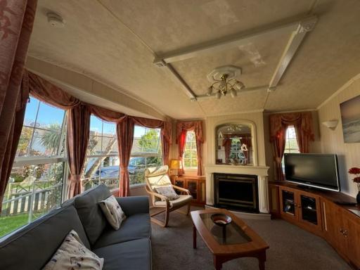“Ty Hir Caravan” Moelfre - Housity