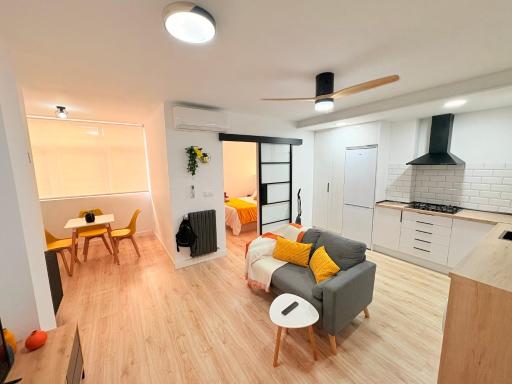 Industrial -Apartamentos Birdie- - Housity