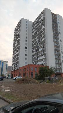 Rustavi, Shartava street 14 - Housity