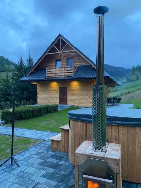 Domek w Górach - Housity