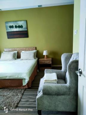 Studio One Bedroom KTC - Housity