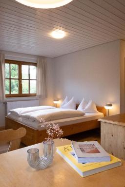 Lago mio - Pension am See - bei uns verbringt Ihr eine wundervolle Zeit direkt am Wasser - Housity