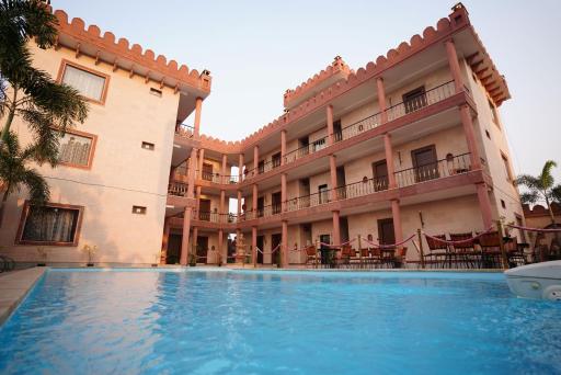 THE FORT - Housity