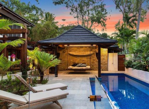 Spice At Oak Absolute Beachfront with Private Pool Near Port Douglas - Housity