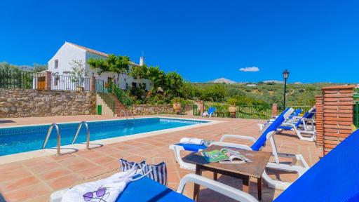 Casa Rural Loma de Moya Periana by Ruralidays - Housity