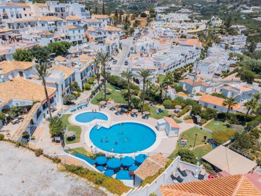 Casa Soleada Punta Lara Nerja - Housity